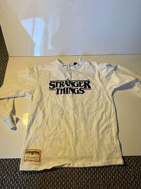 Kids Zara stranger things long sleeved t size 9-10